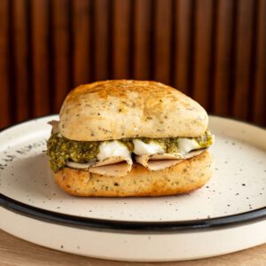 Sándwich de cordero y burrata